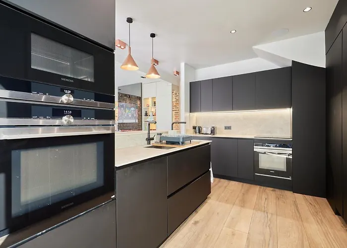 Morny Haven - A 500m De La