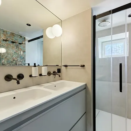 Morny Haven - A 500m De La *